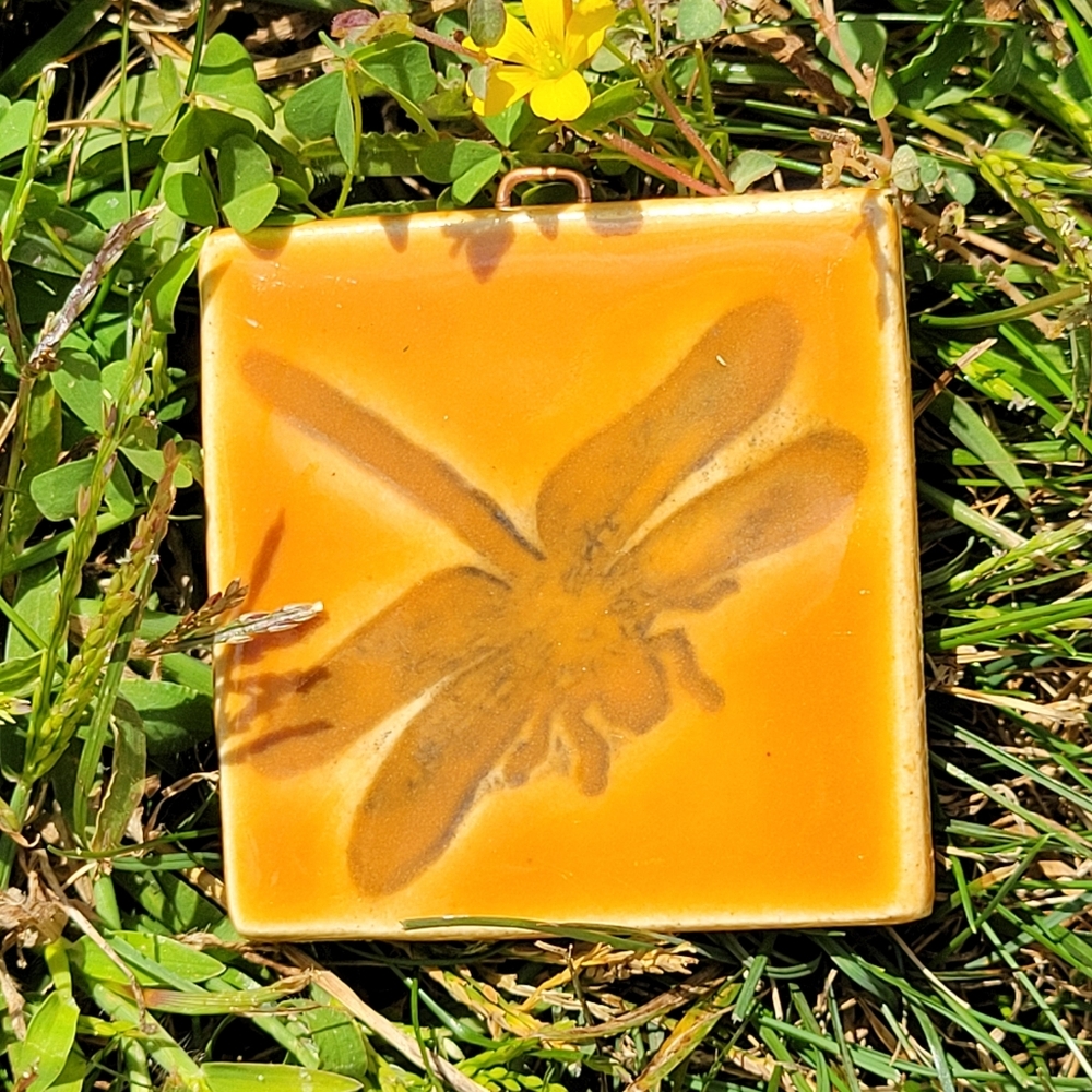 Dragonfly Decorative Tile 2x2 ~ Artisan ~ Handcrafted ~ Nature ~ Cottage ~ Cute! - Picture 3 of 11